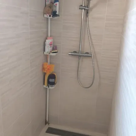 Le Frais Jus Feriehus Fréjus